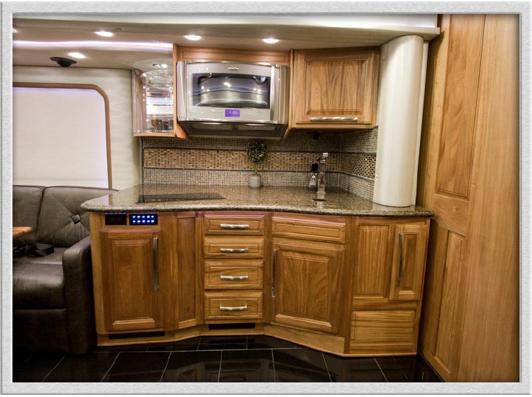 rv kitchens | layout | counter space | dinette | floorplan